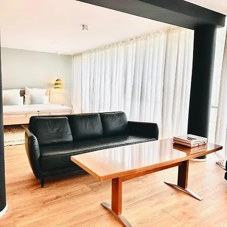 Emmas Lofts *
