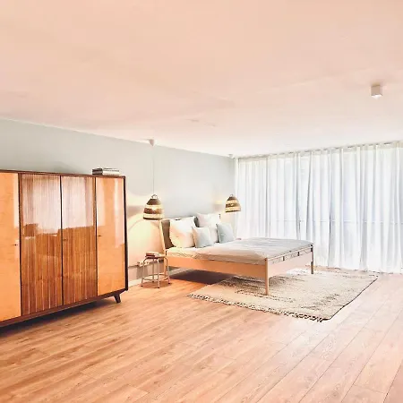 Emmas Lofts *